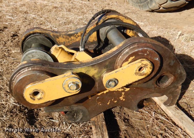 image for item DN1341 2008 Caterpillar 330DL  excavator