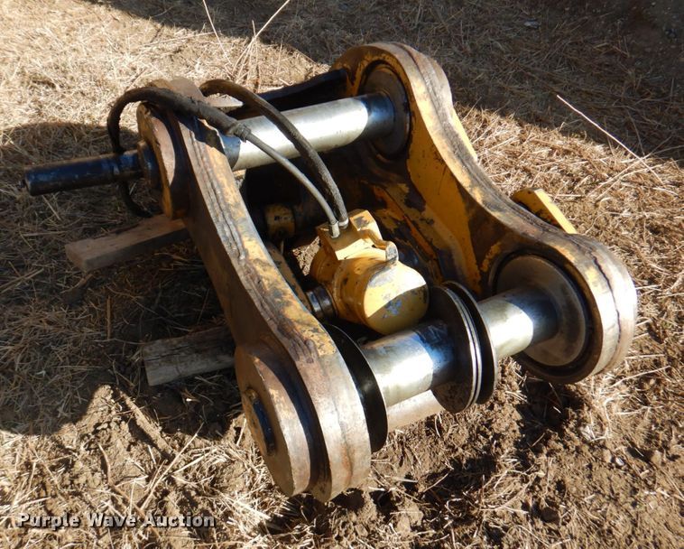 image for item DN1341 2008 Caterpillar 330DL  excavator