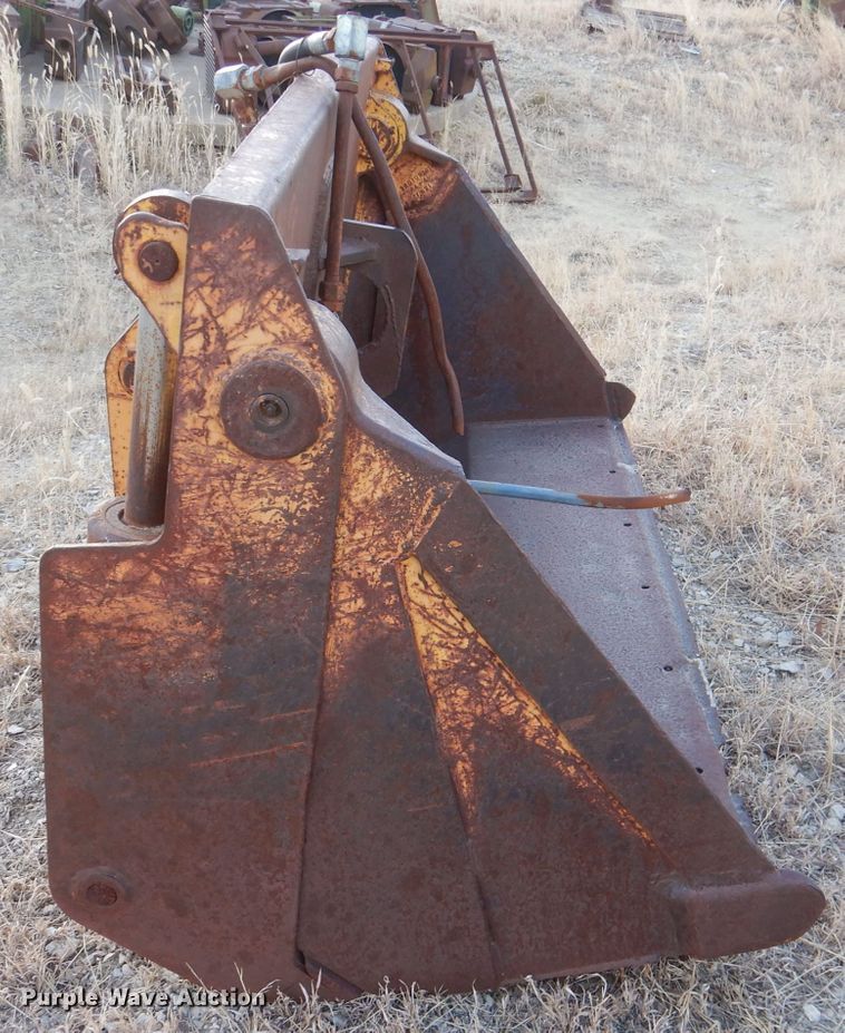 image for item DR0856 Drott  76" W four-in-one bucket