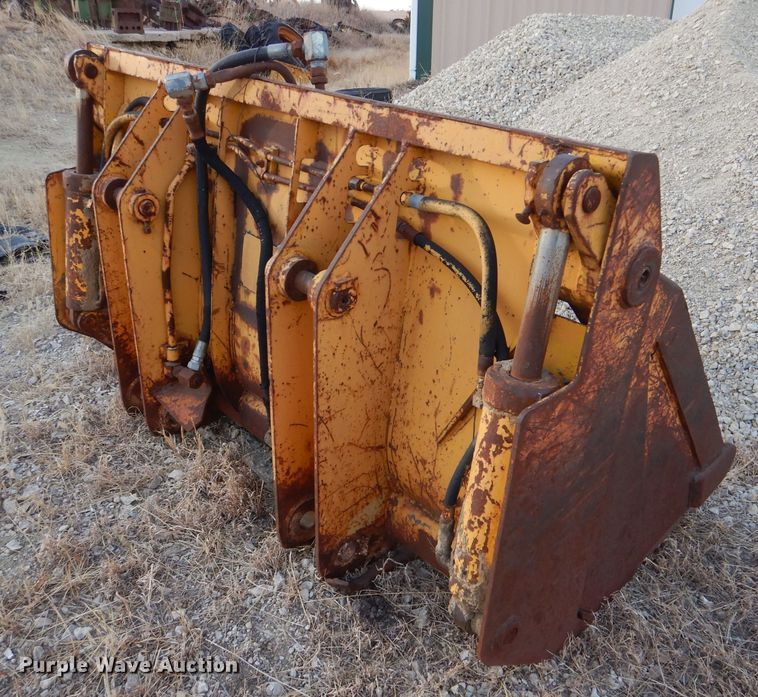 image for item DR0856 Drott  76" W four-in-one bucket