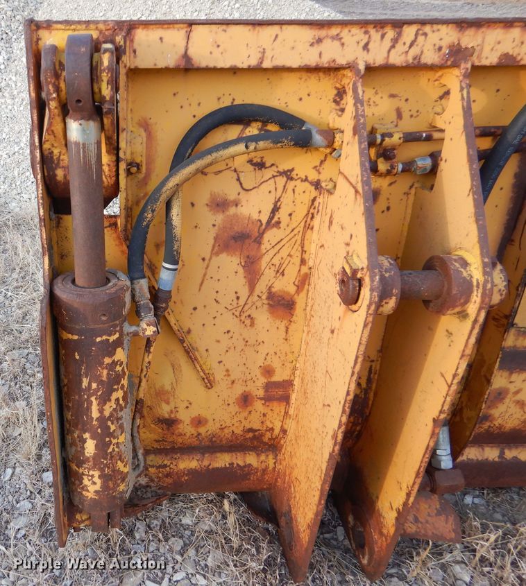 image for item DR0856 Drott  76" W four-in-one bucket