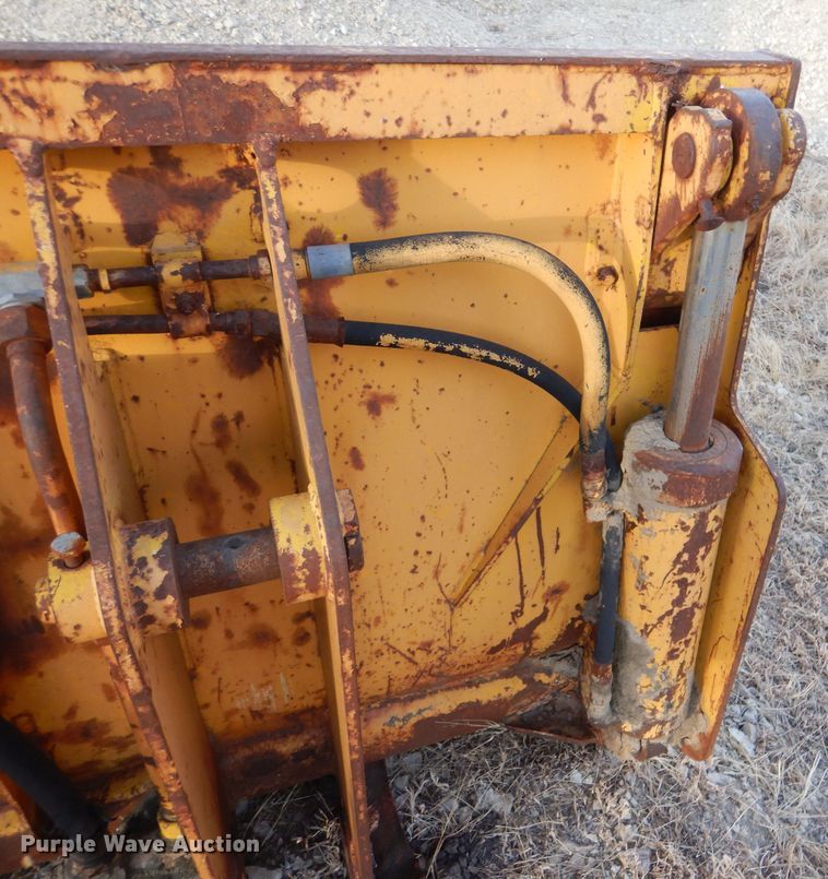 image for item DR0856 Drott  76" W four-in-one bucket