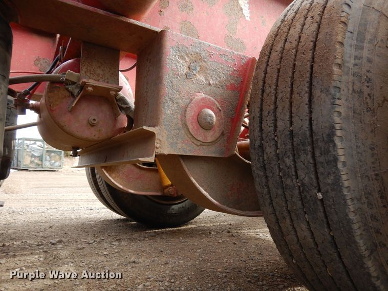 image for item DR1095 1994 Trail King TK80MDG483  lowboy equipment trailer