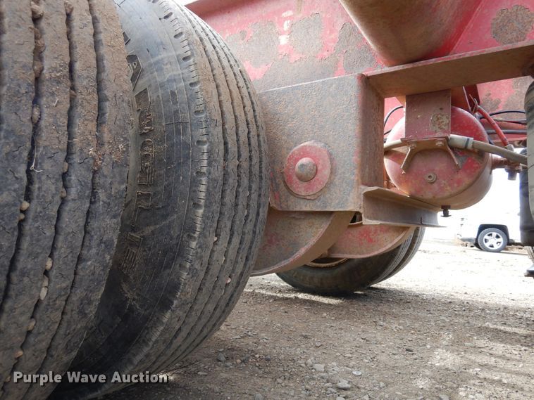 image for item DR1095 1994 Trail King TK80MDG483  lowboy equipment trailer