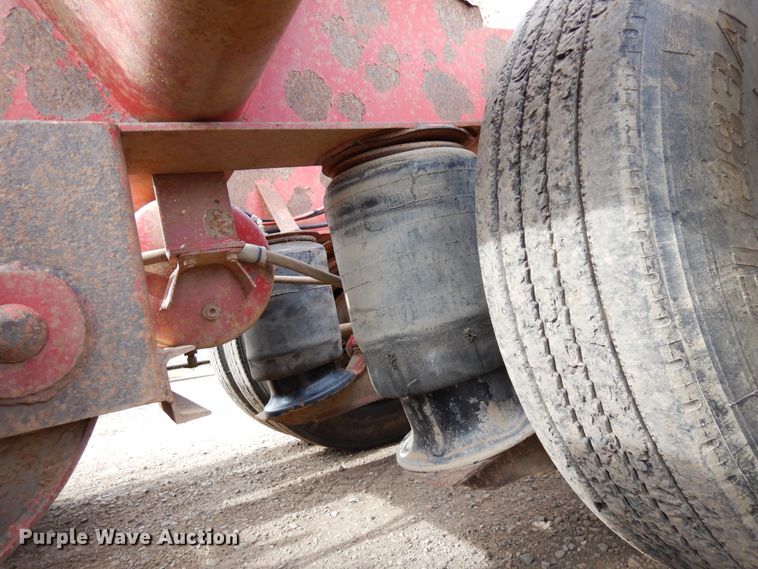 image for item DR1095 1994 Trail King TK80MDG483  lowboy equipment trailer