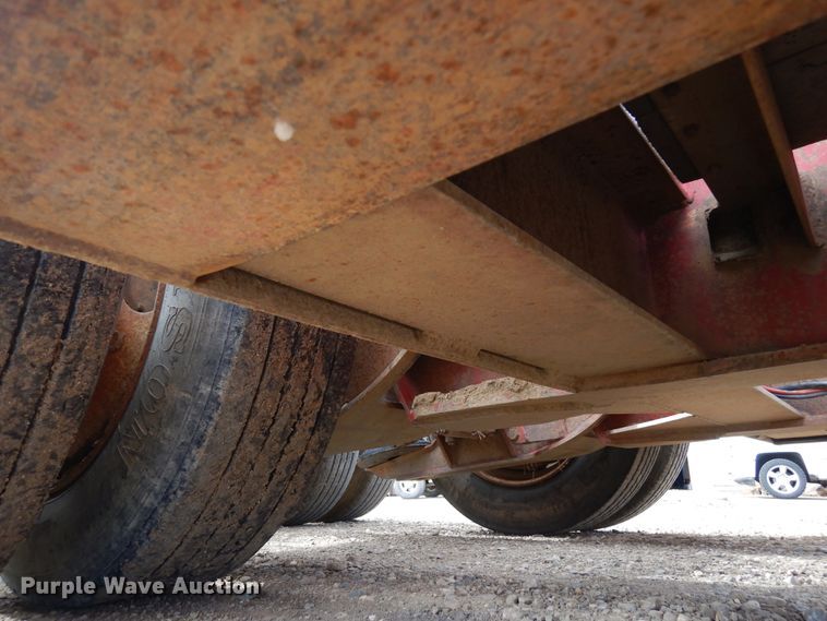 image for item DR1095 1994 Trail King TK80MDG483  lowboy equipment trailer