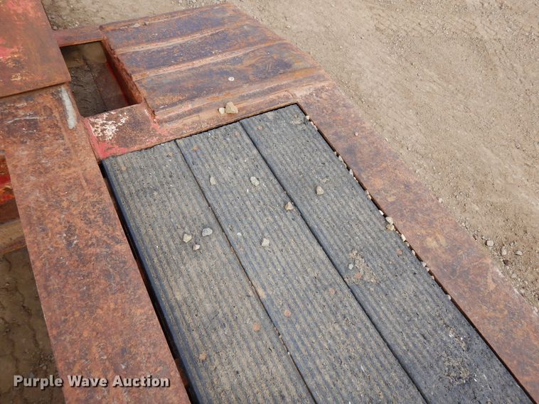 image for item DR1095 1994 Trail King TK80MDG483  lowboy equipment trailer