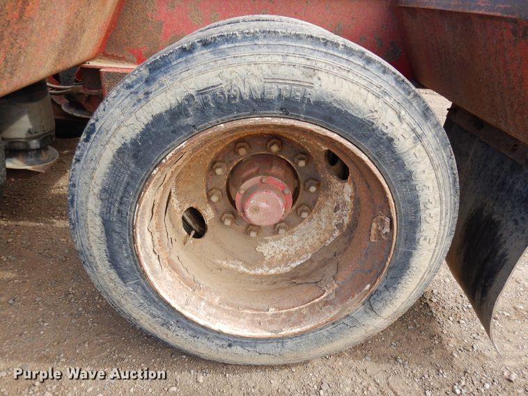 image for item DR1095 1994 Trail King TK80MDG483  lowboy equipment trailer