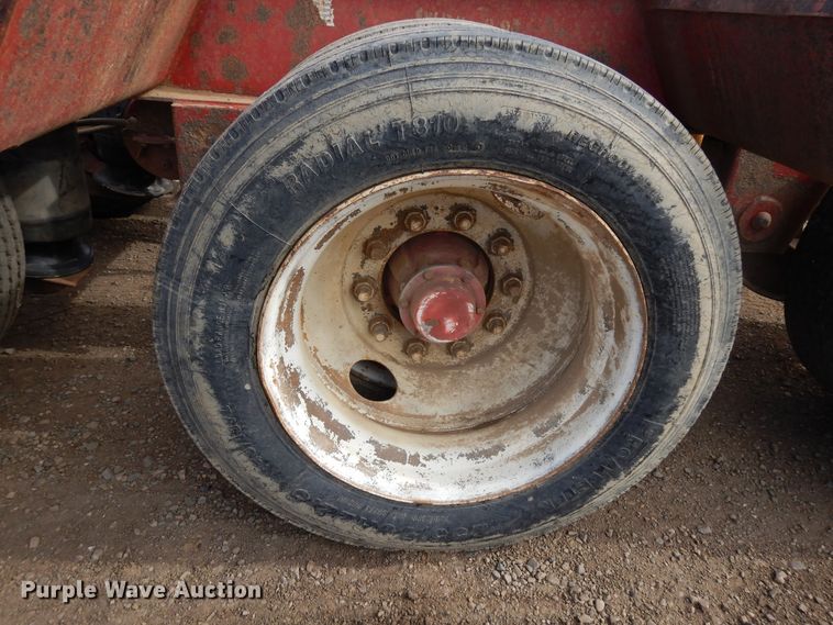 image for item DR1095 1994 Trail King TK80MDG483  lowboy equipment trailer