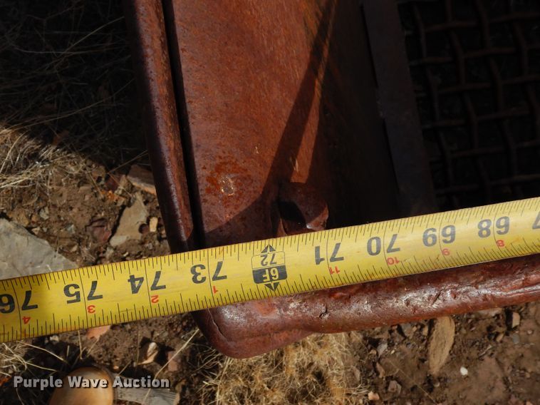 image for item DR1096 Excavator bucket