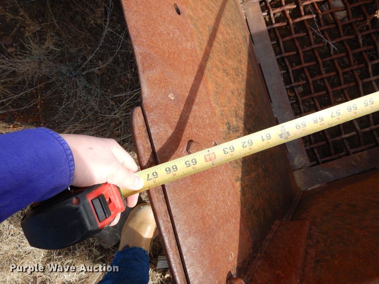 image for item DR1096 Excavator bucket