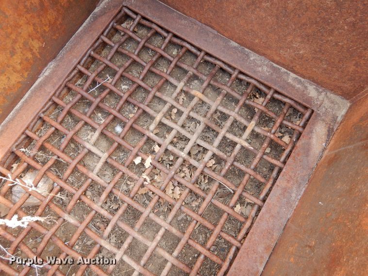 image for item DR1096 Excavator bucket