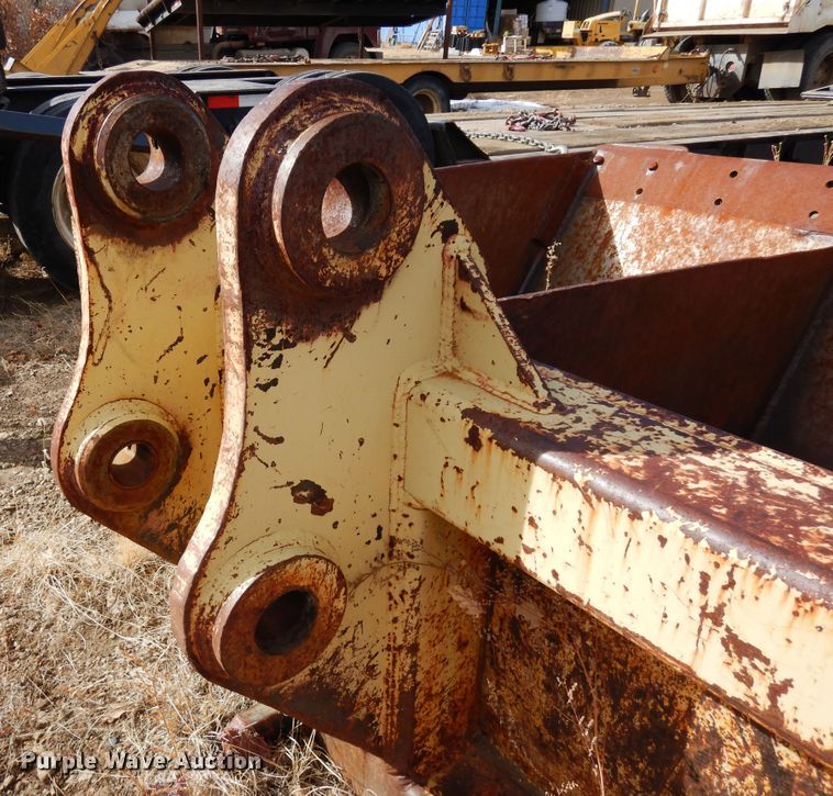 image for item DR1096 Excavator bucket