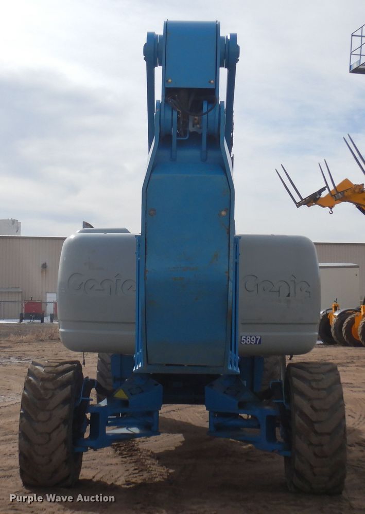 image for item DR1106 2008 Genie Z-135  boom lift