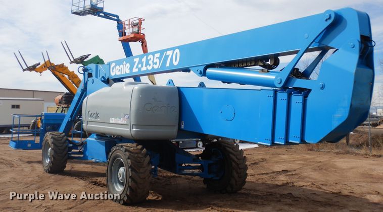 image for item DR1106 2008 Genie Z-135  boom lift
