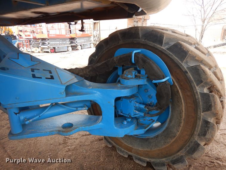 image for item DR1106 2008 Genie Z-135  boom lift