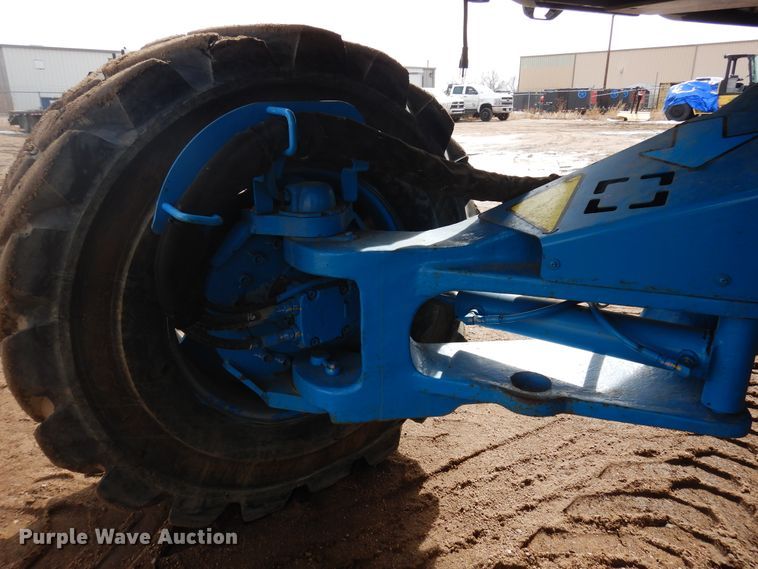 image for item DR1106 2008 Genie Z-135  boom lift