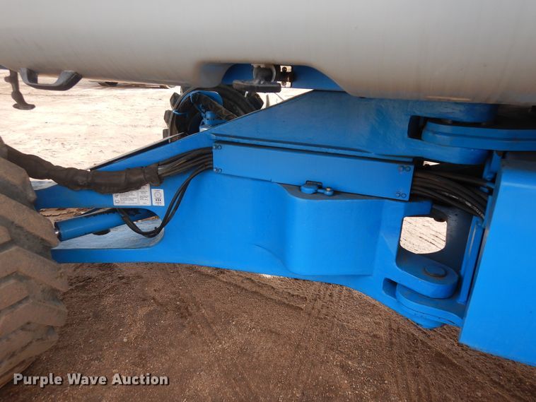 image for item DR1106 2008 Genie Z-135  boom lift