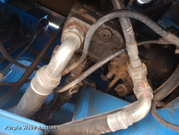 image for item DR1106 2008 Genie Z-135  boom lift