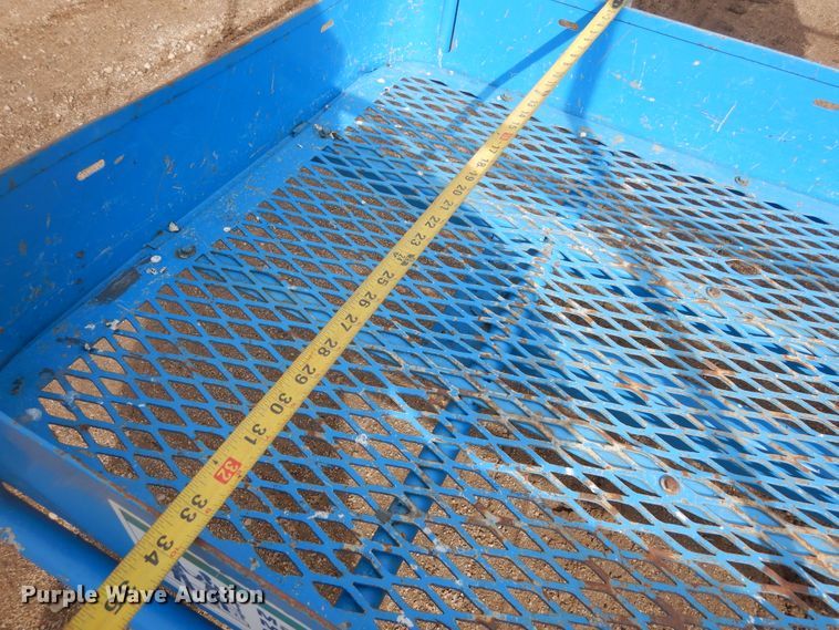 image for item DR1106 2008 Genie Z-135  boom lift