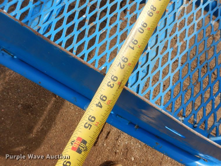 image for item DR1106 2008 Genie Z-135  boom lift