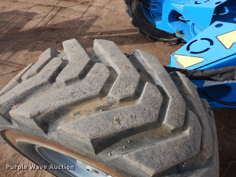 image for item DR1106 2008 Genie Z-135  boom lift