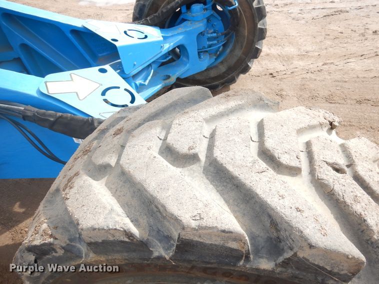 image for item DR1106 2008 Genie Z-135  boom lift