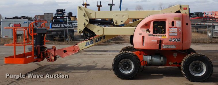 image for item DR1109 2001 JLG 450A  boom lift