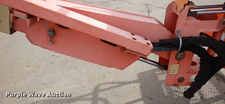 image for item DR1109 2001 JLG 450A  boom lift
