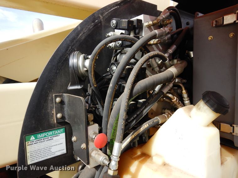 image for item DR1109 2001 JLG 450A  boom lift