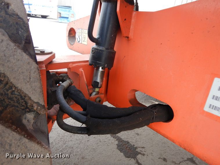 image for item DR1109 2001 JLG 450A  boom lift