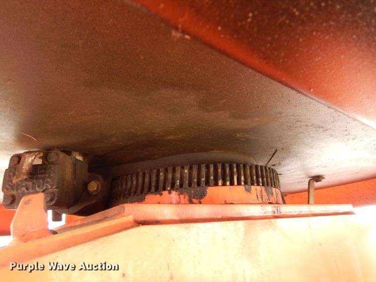 image for item DR1109 2001 JLG 450A  boom lift