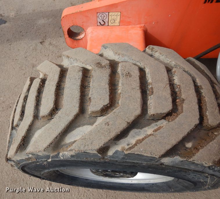 image for item DR1109 2001 JLG 450A  boom lift