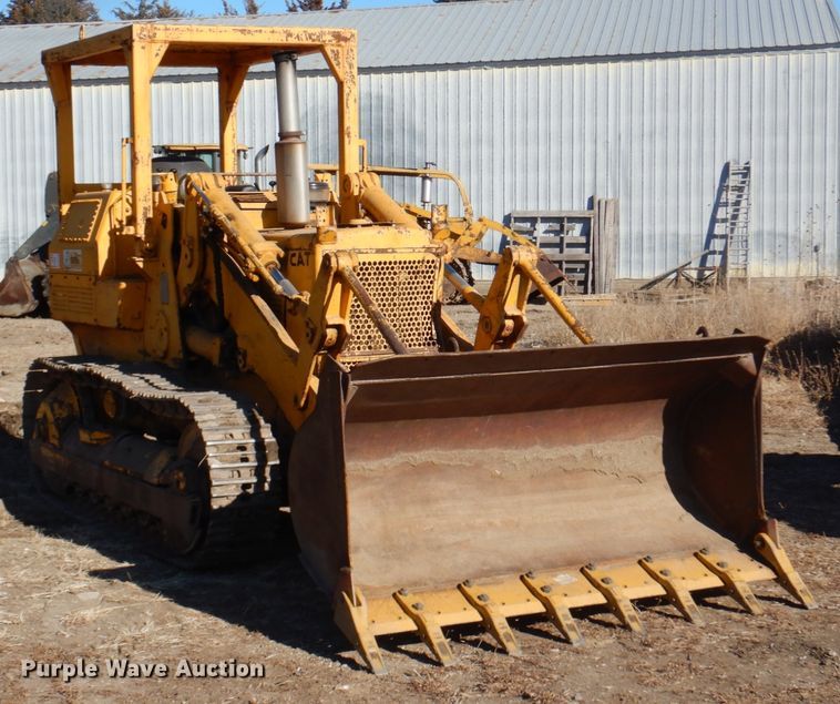 image for item DS5610 1967 Caterpillar 955K  track loader