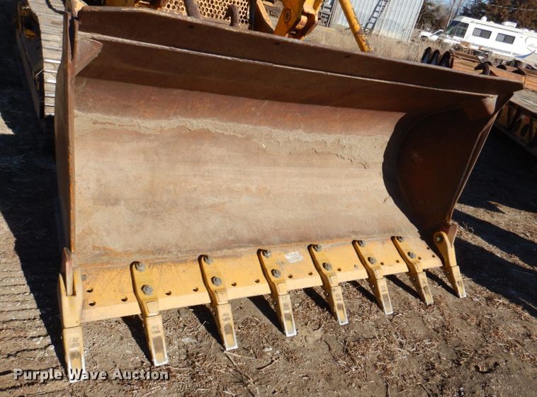 image for item DS5610 1967 Caterpillar 955K  track loader