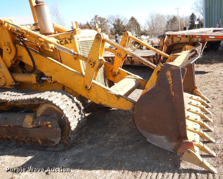 image for item DS5610 1967 Caterpillar 955K  track loader