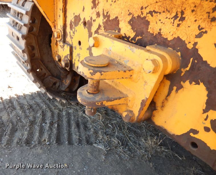 image for item DS5610 1967 Caterpillar 955K  track loader