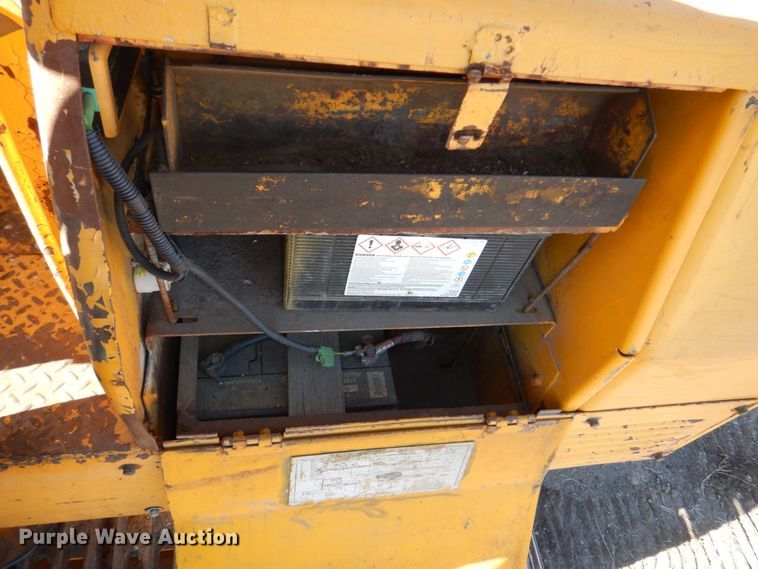 image for item DS5610 1967 Caterpillar 955K  track loader