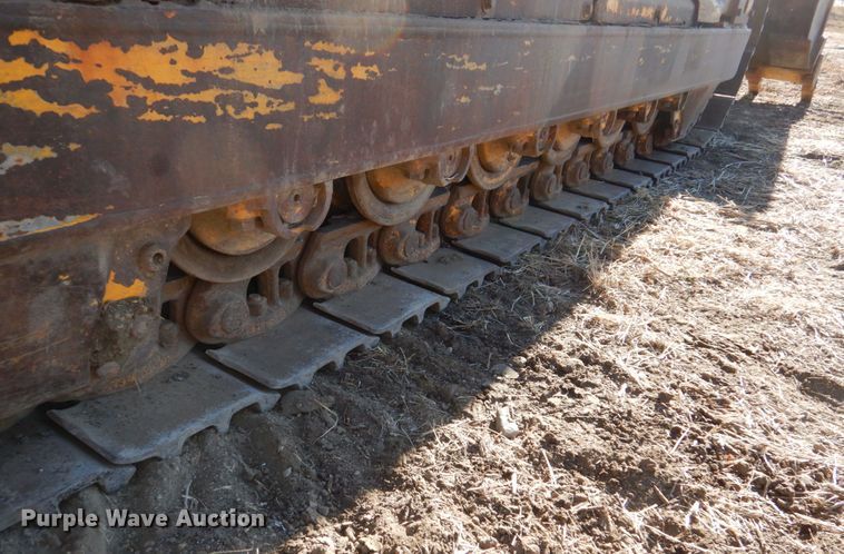 image for item DS5610 1967 Caterpillar 955K  track loader