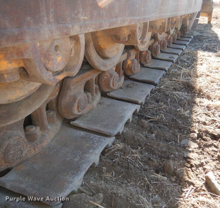 image for item DS5610 1967 Caterpillar 955K  track loader