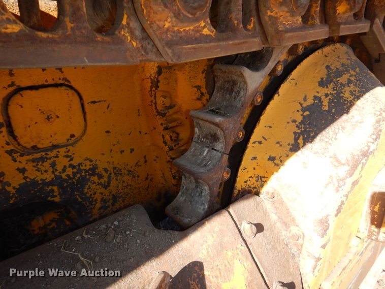 image for item DS5610 1967 Caterpillar 955K  track loader