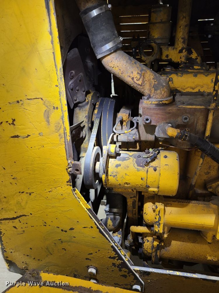 image for item DS5610 1967 Caterpillar 955K  track loader