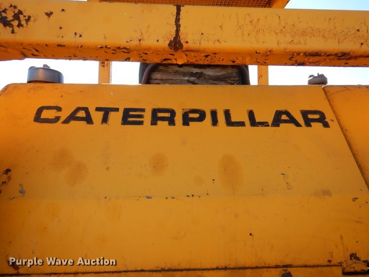 image for item DS5610 1967 Caterpillar 955K  track loader
