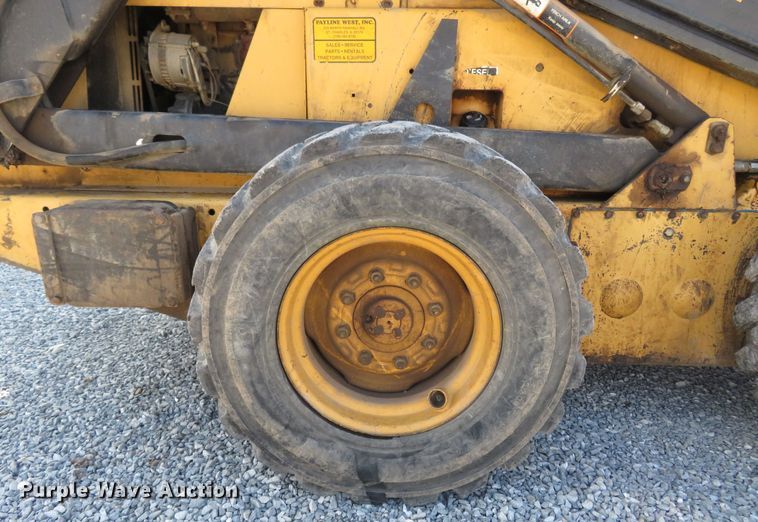 image for item FB9776 1994 New Holland L785  skid steer loader