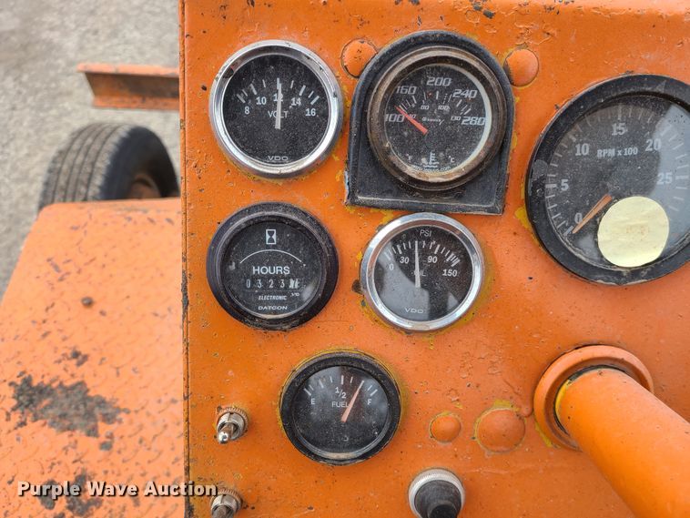 image for item GB9248 1996 Broce FJ300  broom