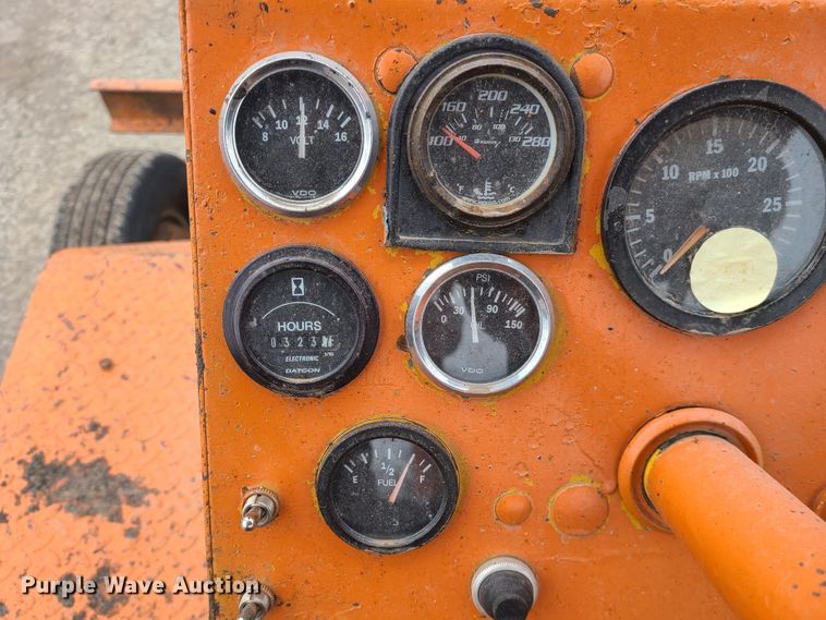 image for item GB9248 1996 Broce FJ300  broom