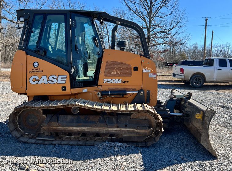 image for item ID9723 2018 Case 750M  dozer