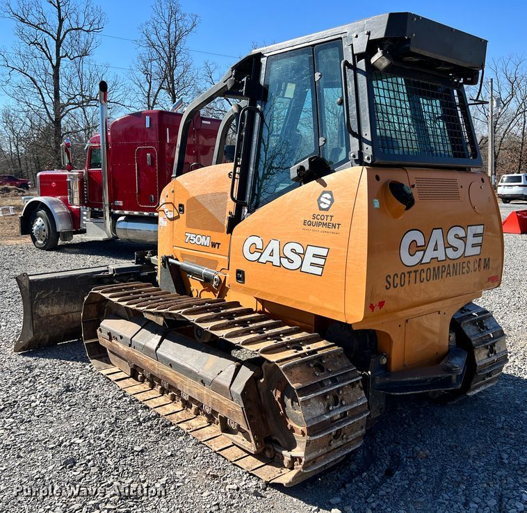 image for item ID9723 2018 Case 750M  dozer