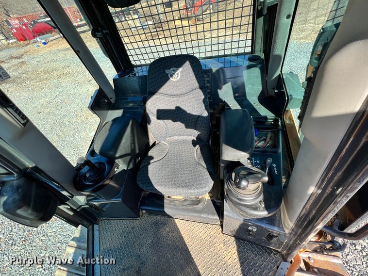 image for item ID9723 2018 Case 750M  dozer