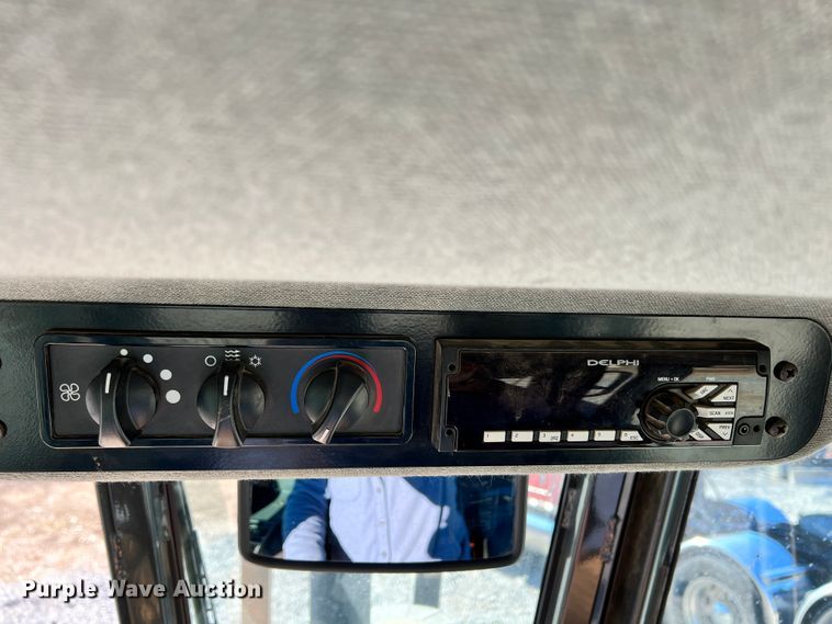 image for item ID9723 2018 Case 750M  dozer